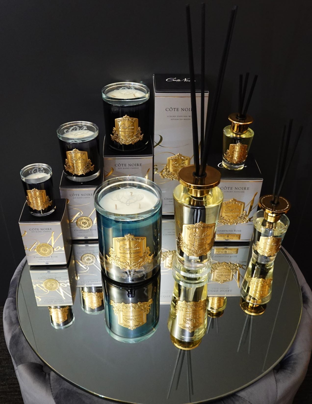 Soy Blend Candle - 2.5kg - Navy & Gold - Pink Champagne - LCG018 (Carton of 1)