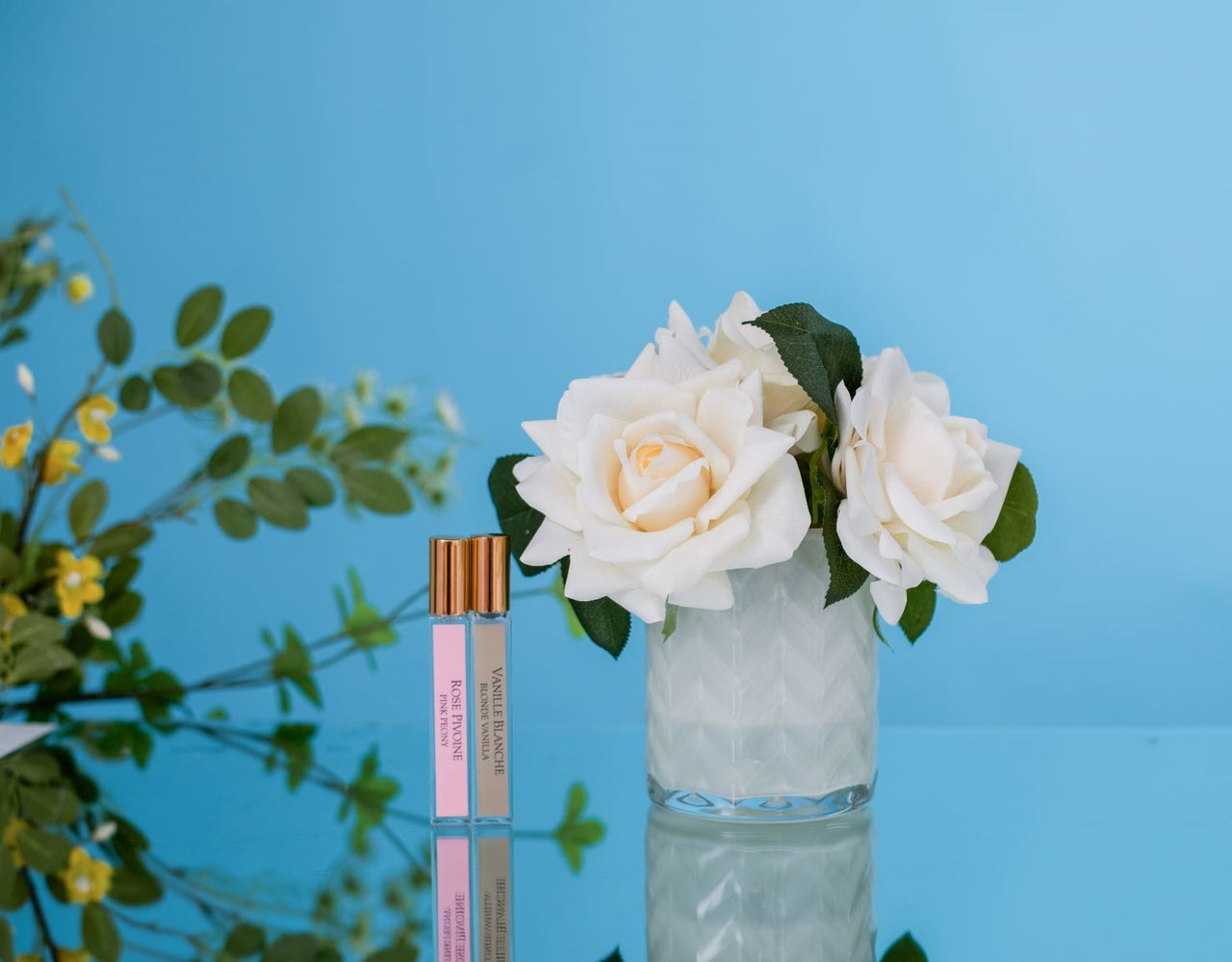 Herringbone Flower - Cream - Champagne Roses - HCF02 (Carton of 2)