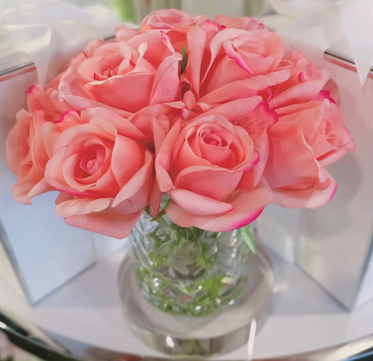 Herringbone Rose Buds - Clear - White Peach - HCF25 (Carton of 2)