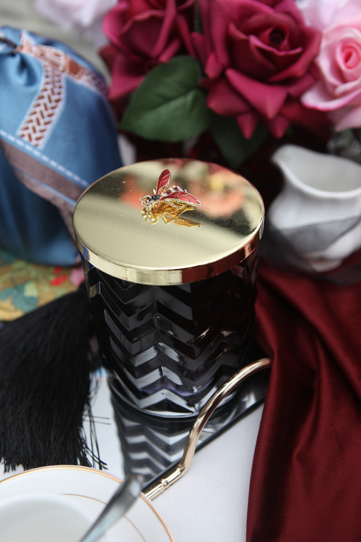 Herringbone Candle - Black - Bee Lid & Scarf - Queen of the Night - HCG02 (Carton of 2)