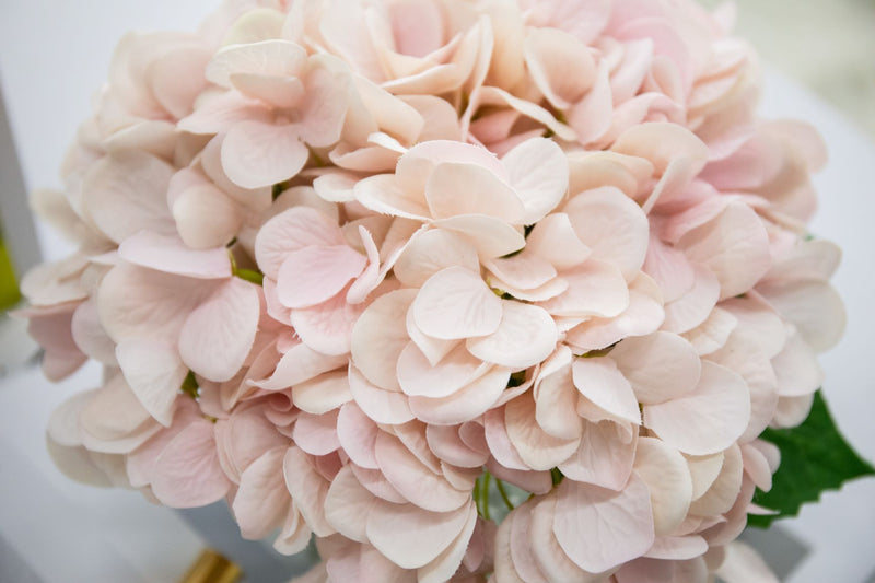 Luxury Round Hydrangea Bouquet - Pink Blush - LHY03 (Carton of 1)